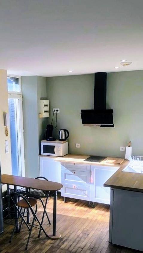 Logement A Brive Avec Terrasse Et Climatisation - Pres De La Gare Et Du Centre-Ville - Wifi Et Stationnement Gratuit Экстерьер фото