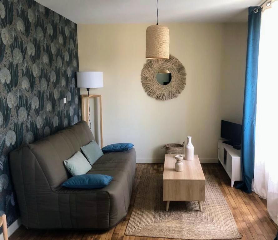 Logement A Brive Avec Terrasse Et Climatisation - Pres De La Gare Et Du Centre-Ville - Wifi Et Stationnement Gratuit Экстерьер фото